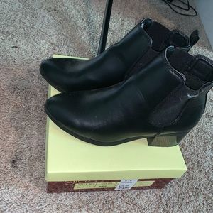 Black Lowcut Booties